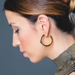 PENDIENTES HARI CHAIN STAR GOLD