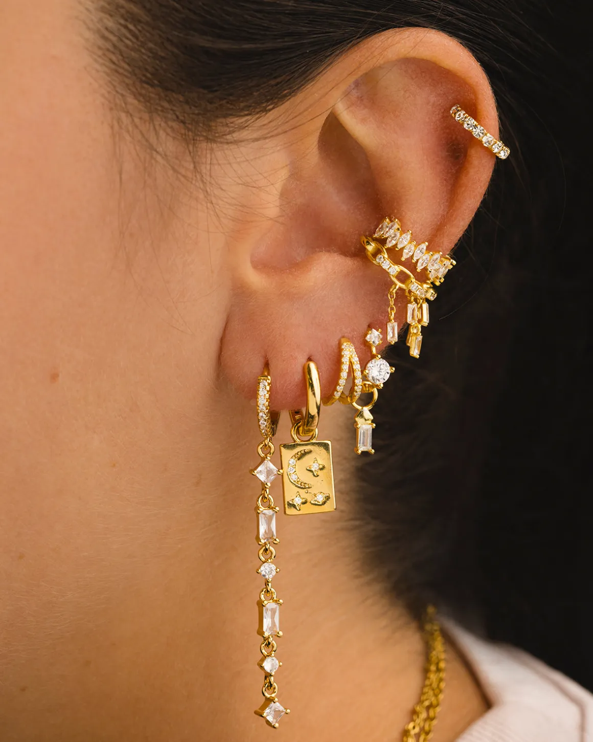PENDIENTES UMA GOLD